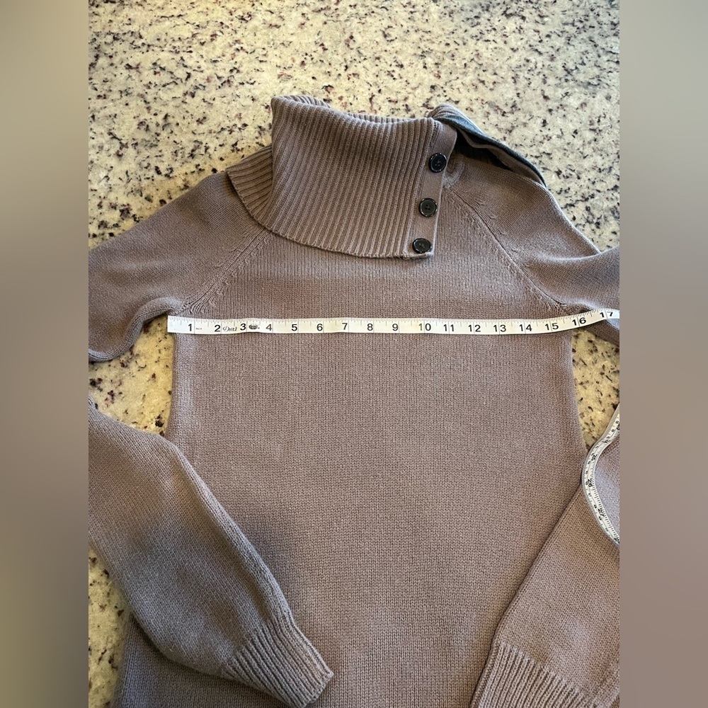 Women's gap cotton thick knit Taupe Button-Up Sweater size S tall - Picture 4 of 6